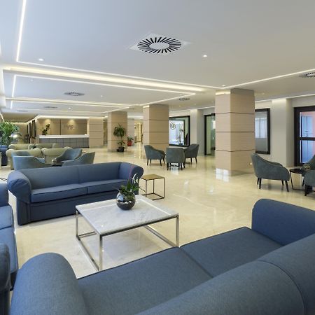 Hotel Apartamentos Pyr Фуэнхирола Экстерьер фото